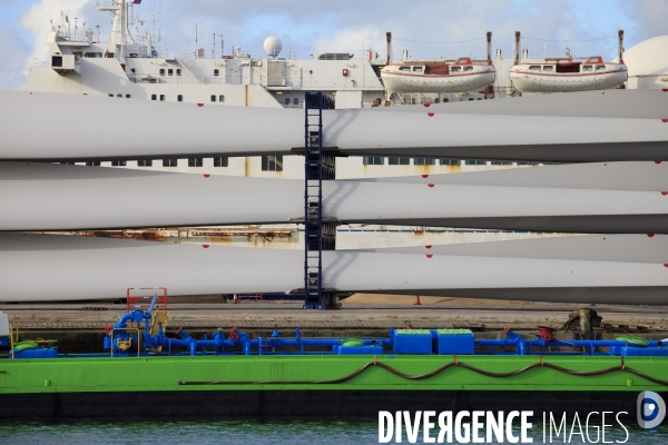 Dunkerque. Le Port industriel - Illustrations