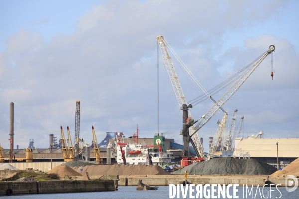 Dunkerque. Le Port industriel - Illustrations