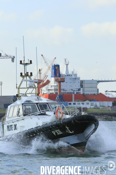Dunkerque. Le Port industriel - Illustrations
