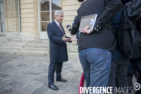 Un lundi matin à Matignon.