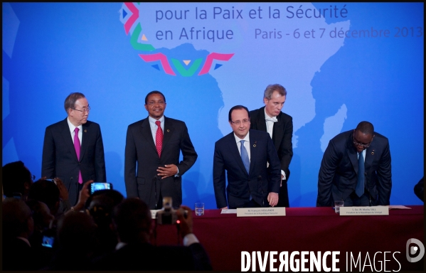 Sommet de l Elysée pour la paix et la sécurité en Afrique