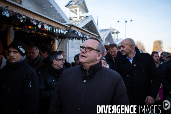 Marine Le Pen au marché de Noël, Paris