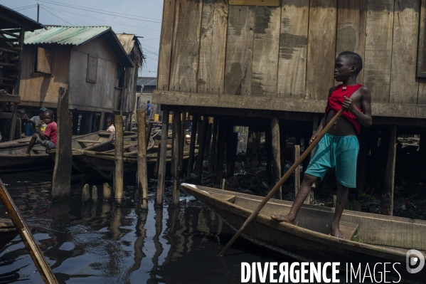 Quartier bidonville de makoko a lagos.