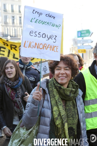 Education - manif classe prepa