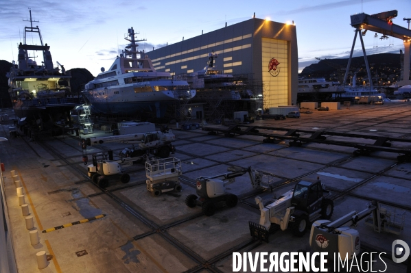 Les Mega-Yachts se refont une beaute a La Ciotat