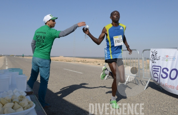 2 ième Marathon International des Oliviers 2013