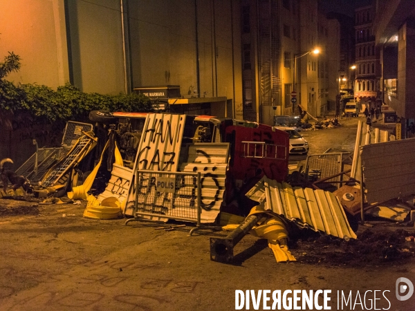 Barricades, Istanbul