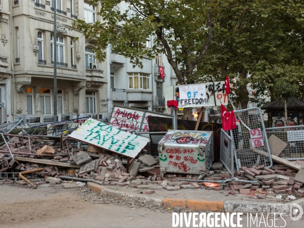 Barricades, Istanbul