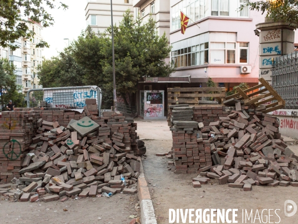 Barricades, Istanbul