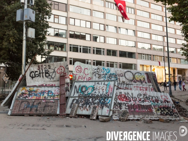 Barricades, Istanbul