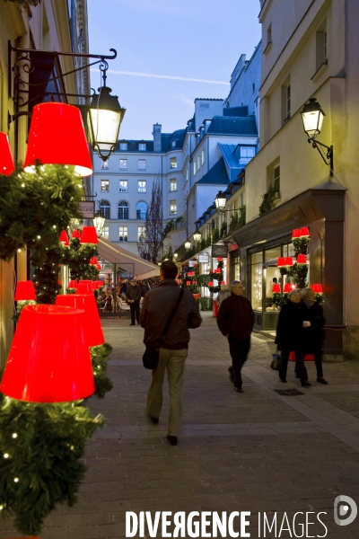 Illustration Decembre 2013.Decoration de Noel au Village royal a Paris