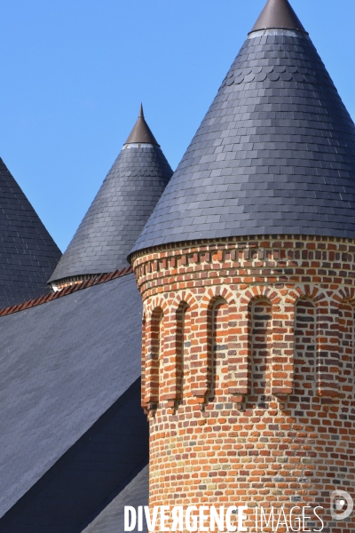 Eglises fortifiees de Thierache (Aisne)