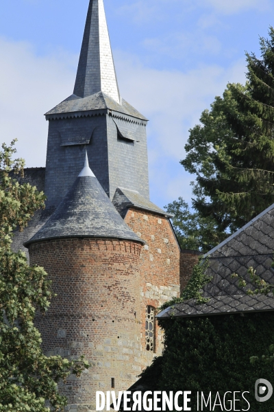 Eglises fortifiees de Thierache (Aisne)