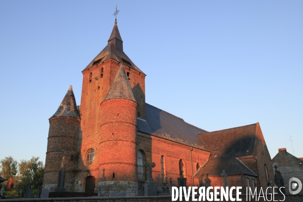 Eglises fortifiees de Thierache (Aisne)