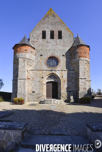 Eglises fortifiees de Thierache (Aisne)