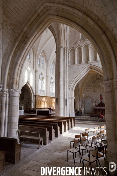 Eglises fortifiees de Thierache (Aisne)