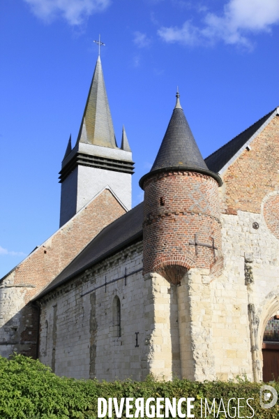 Eglises fortifiees de Thierache (Aisne)