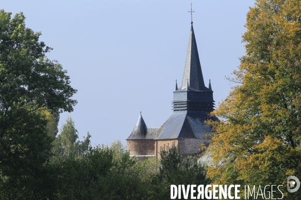 Eglises fortifiees de Thierache (Aisne)