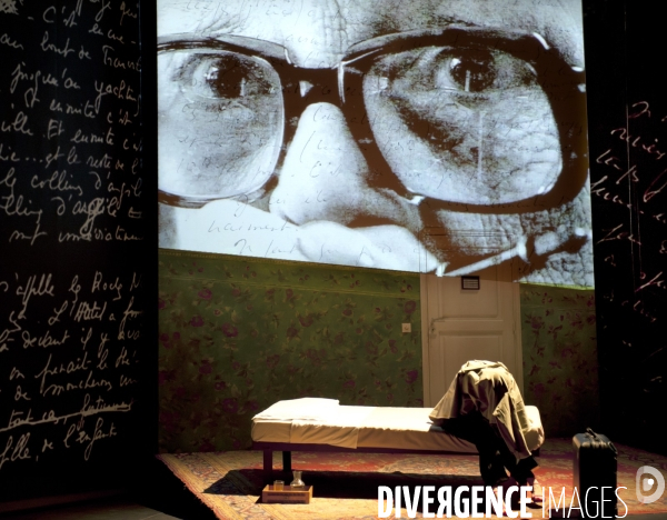 LA MALADIE DE LA MORT de Marguerite Duras - Mise en scene Muriel Mayette