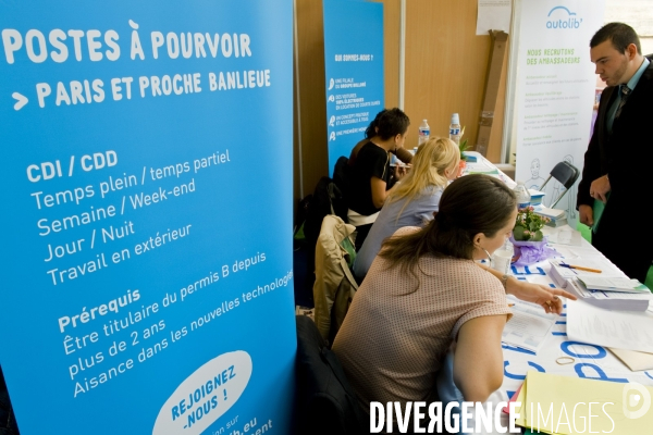 Emploi illustration..Forum Paris pour l emploi