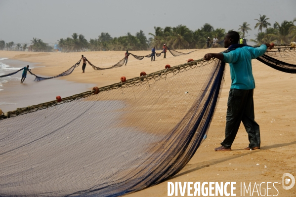 Made in TOGO : Pêche à la senne de plage