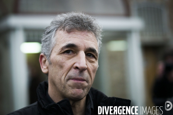 Philippe El Shennawy sort de la maison d arret de Fresnes.