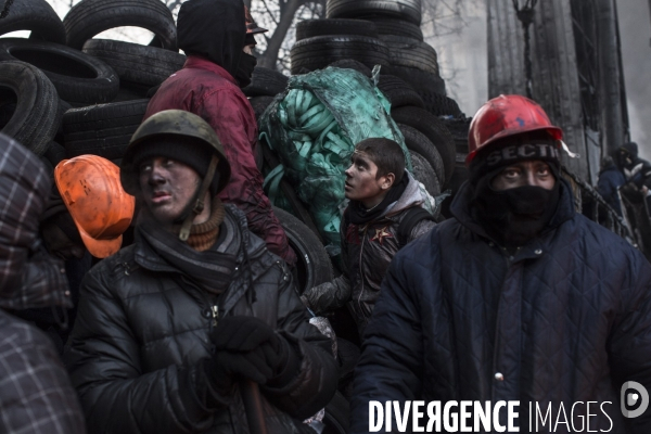 Mouvement de contestation pro-europeen en ukraine: occupation de la place de l independance a kiev par les opposants au president ianoukovitch.