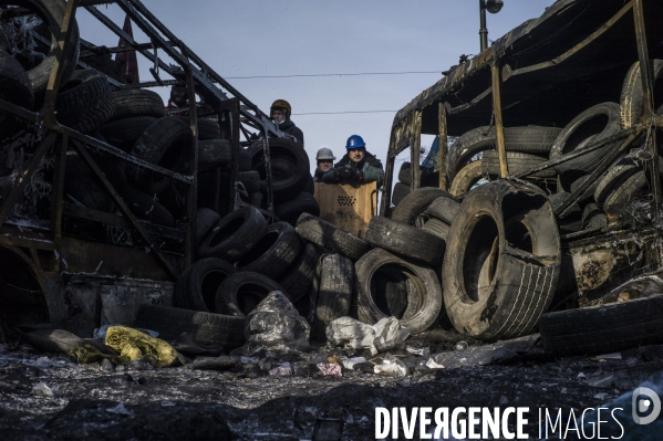 Mouvement de contestation pro-europeen en ukraine: occupation de la place de l independance a kiev par les opposants au president ianoukovitch.