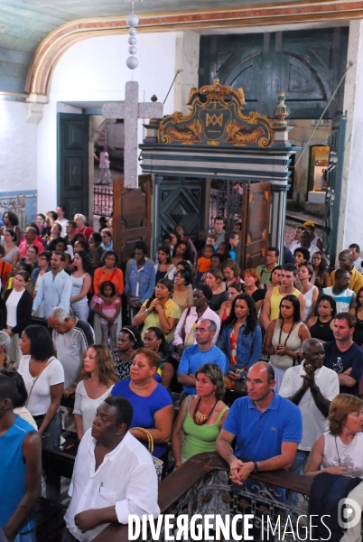 Salvador de BAHIA , quartier du PELOURINHO