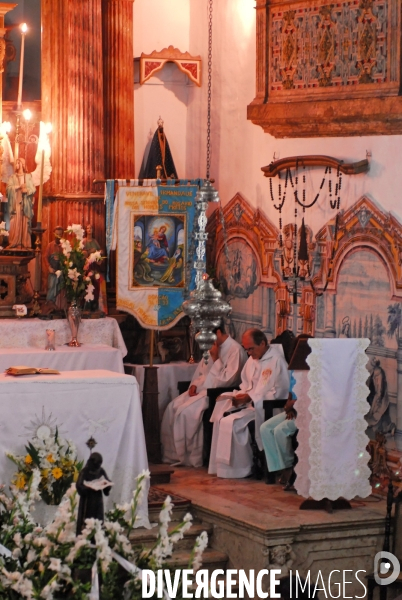 Salvador de BAHIA , quartier du PELOURINHO