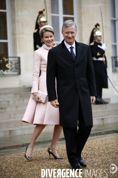 François HOLLANDE reçoit au Palais de l Elysée le Roi et la Reine des Belges