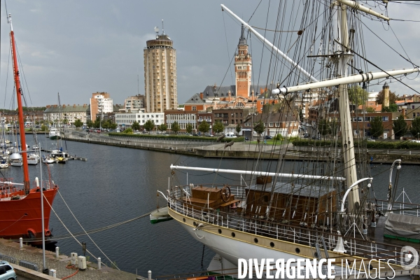 Ports illustration.Le musée portuaire de Dunkerque.La Duchesse Anne fait partie de la collection de bateaux à flot.