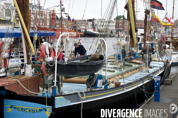 Ports illustration..Opération Dynamo.A l occasion du 70 eme anniversaire de la bataille de Dunkerque, rassemblement au port de l  association -Dunkirk little ships -