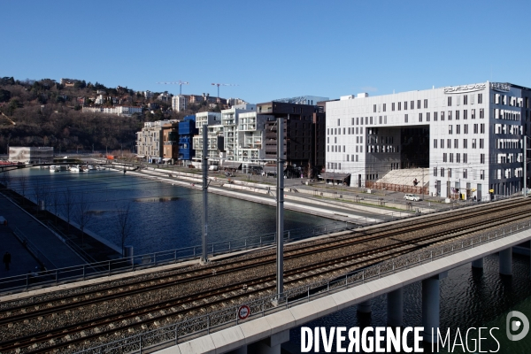 Lyon - Le quartier de la Confluence