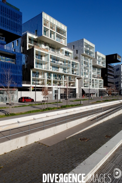 Lyon - Le quartier de la Confluence