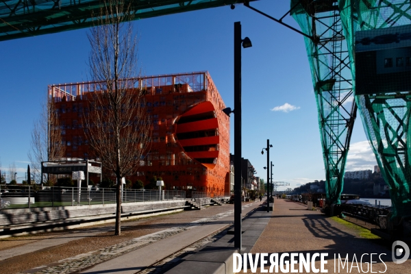 Lyon - Le quartier de la Confluence