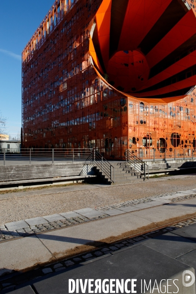 Lyon - Le quartier de la Confluence