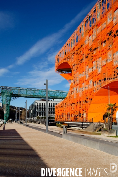 Lyon - Le quartier de la Confluence