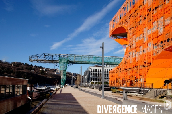 Lyon - Le quartier de la Confluence