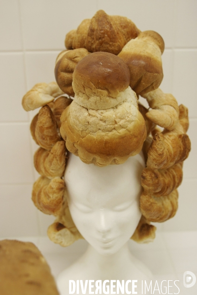 Pain et couture par JP Gaultier