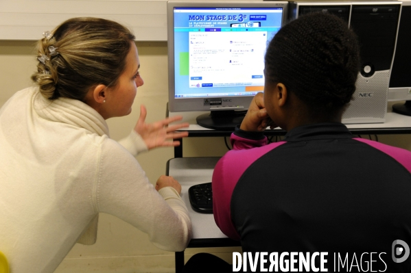 Collège. Difficulté de recherche des stages d observation en entreprise.