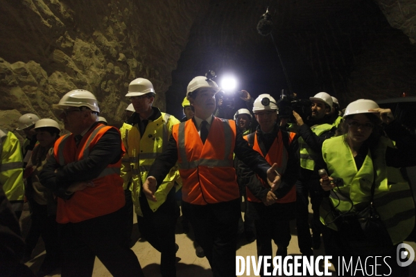 Arnaud MONTEBOURG visite le site des Carrières souterraines de Gypse du Massif de Montmorency