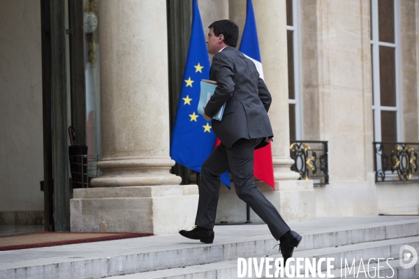 Elysee : Conseil strategique de l attractivite.