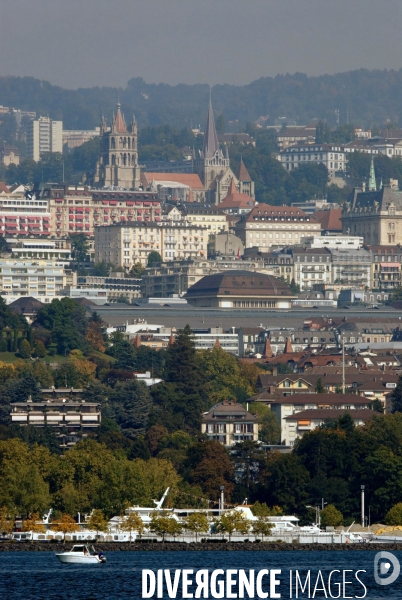 SUISSE : Les bords du Lac LEMAN