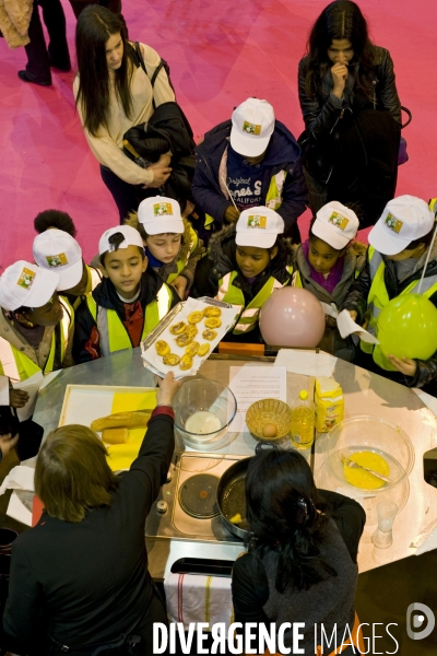 Le Salon de l Agriculture.Séance photo sur le stand de la Poste