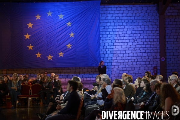 Débat public organisé par la Commission européenne