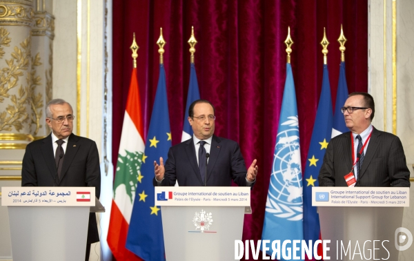 A l occasion de la réunion du groupe international de soutien au Liban, François HOLLANDE reçoit John KERRY et Serguei LAVROV en pleine crise ukrainienne.