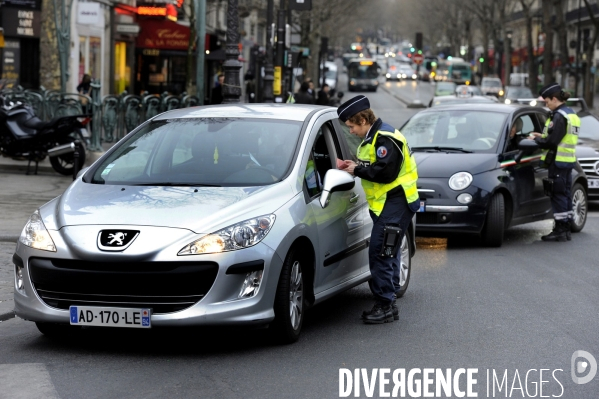 Circulation alternée. Contrôle de police.