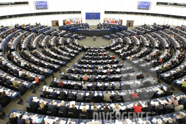 Le Parlement Européen de Strasbourg (hémicycle)