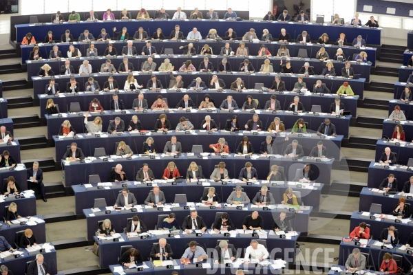 Le Parlement Européen de Strasbourg (hémicycle)